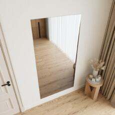 Spiegelglas op maat gemaakt, in een beige woonkamer