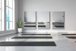 Veiligheidsspiegel als spiegelwand verzilverd